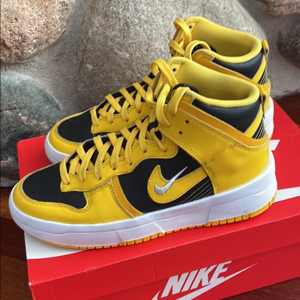 Nike Dunk High Up